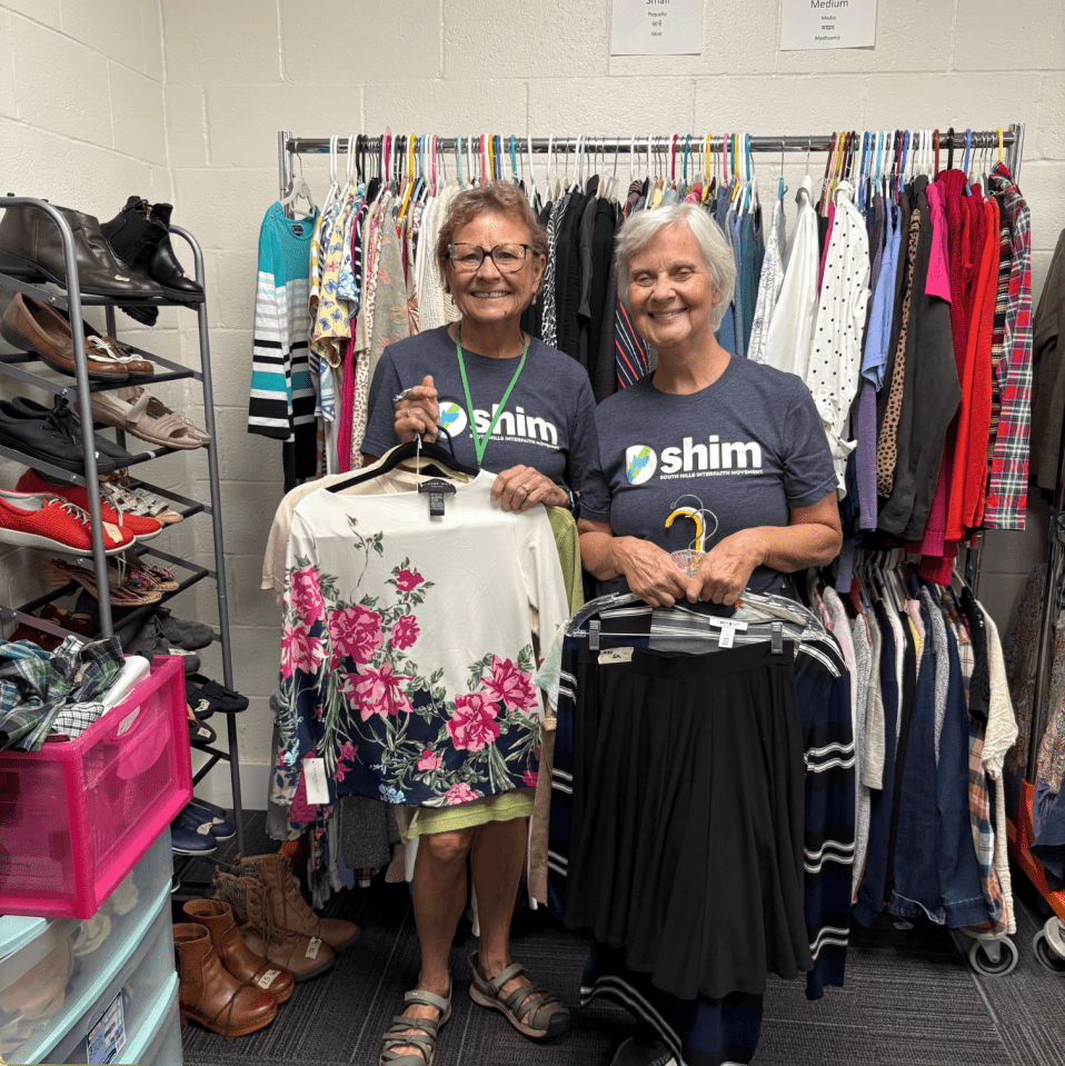 Clothing closet volunteers