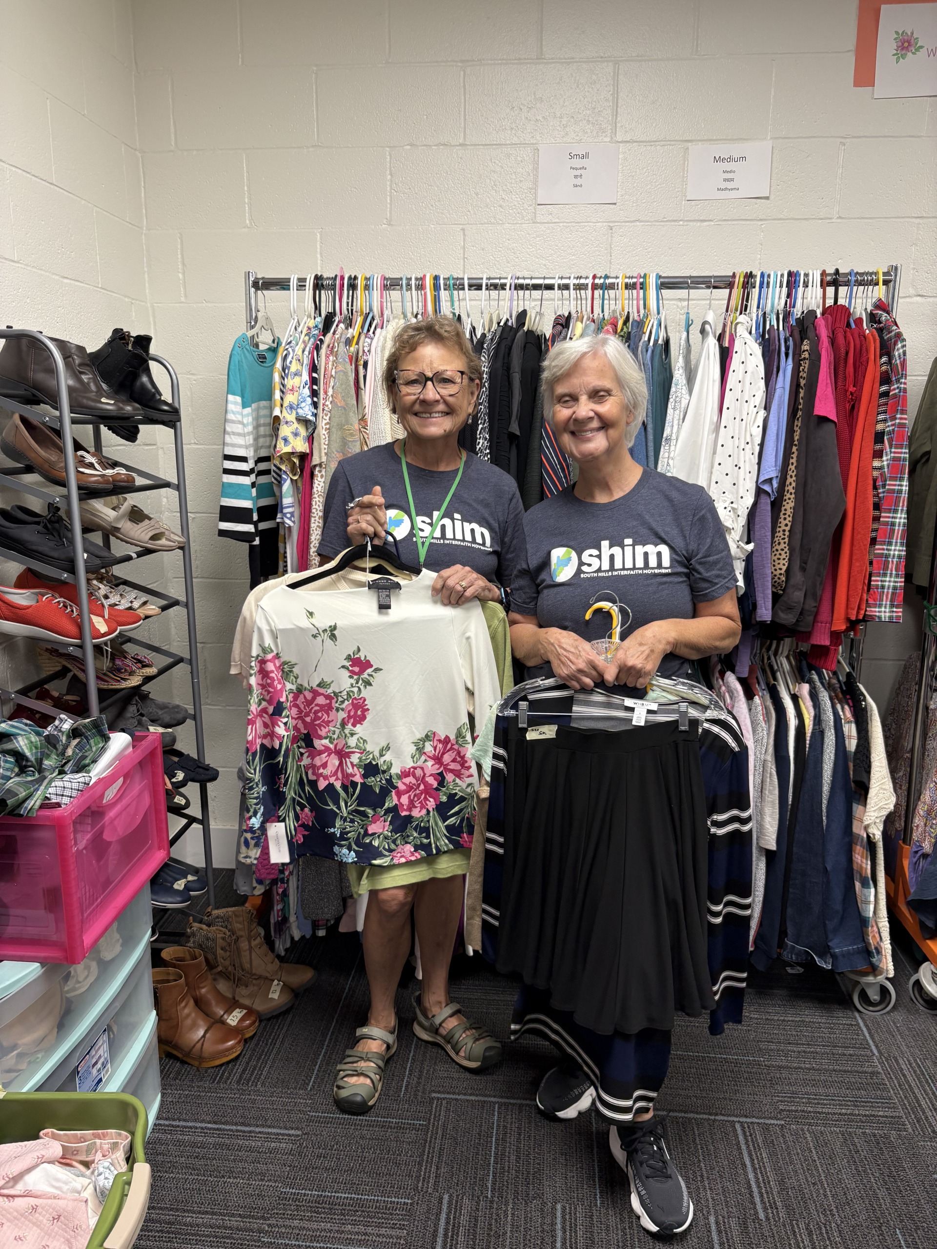 Clothing closet volunteers Clothing closet volunteers